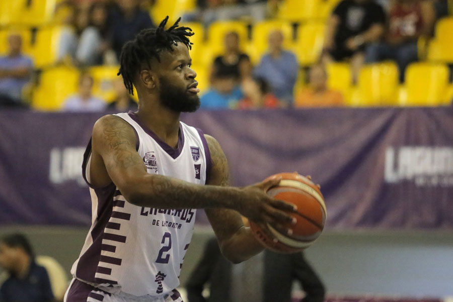 Es evidente la mejora del equipo, pero después del segundo cuarto no pude mantener la ventaja, el equipo pierde gas y se cae. (Rolando Riestra)