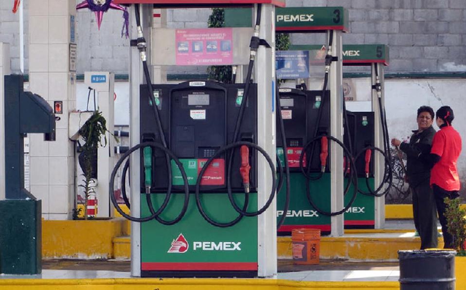Gasolinera ubicada sobre avenida Constitución, en colonia Churubusco. (Foto: Especial)