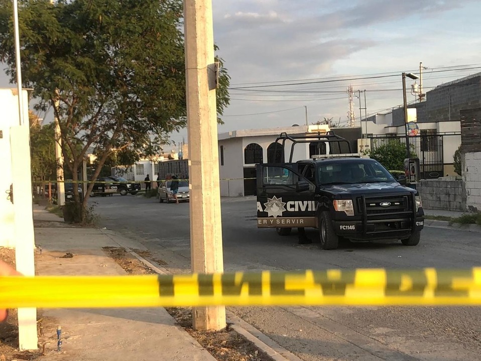 El hombre habría muerto de al menos 6 disparos en la cabeza y cuello. (Foto: Vianca Treviño)