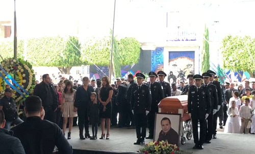 Más de cinco mil personas participan. (Selene Flores)