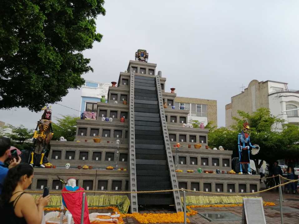 Zapotlanejo inauguró el Festival de la Catrina (Milenio)