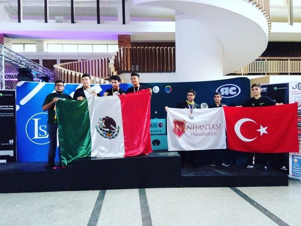 Estudiantes del IPN logran oro y plata en el Robotchallenge 2019 (Twitter: @IPN_MX)
