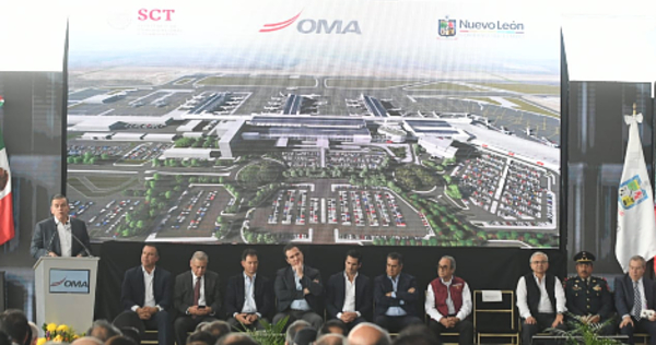 Con una inversión de  4 mil millones de pesos, OMA, el Gobierno de NL y  SCT iniciaron la ampliación del Aeropuerto. (Foto: Jorge López)