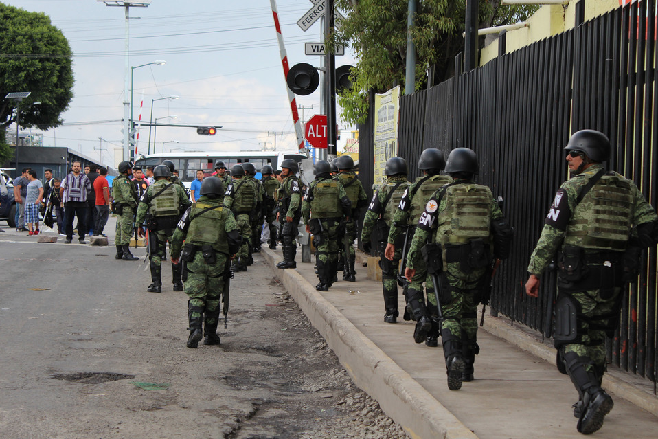 El operativo que se planeó en la Subsecretaría de Inteligencia e Investigación incluyó la participación de la Guardia Nacional y la Sedena. (Agencia E