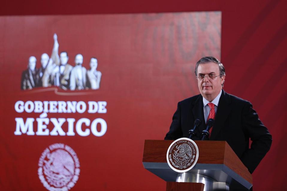 El canciller Marcelo Ebrard en conferencisa de prensa de hoy. (Nelly Salas)