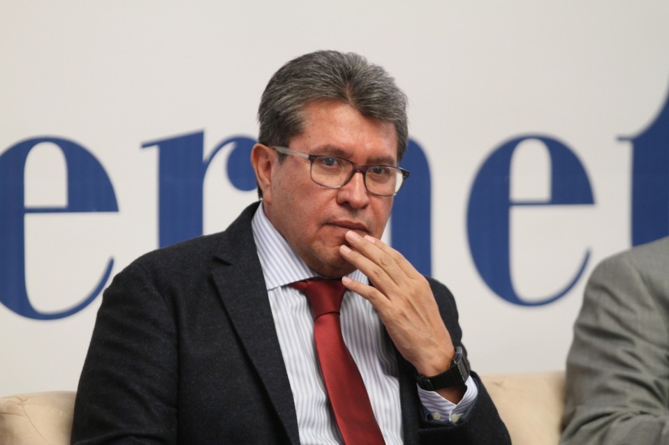 Ricardo Monreal, coordinador de Morena en el Senado, durante foro sobre tecnología. (Héctor Tellez)