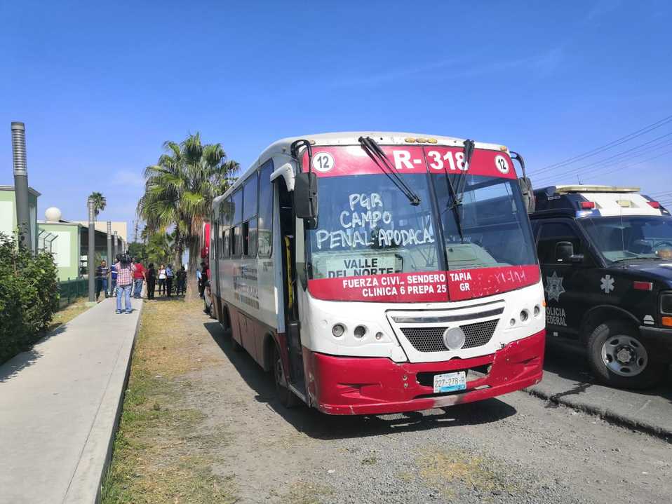 Camión de la Ruta 318 que fue impactado por la parte trasera. (Foto: Zynthia Vanegas)
