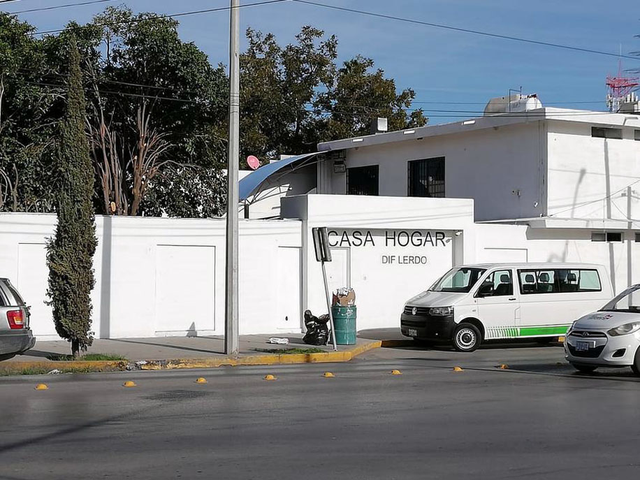 Dentro de la Casa Hogar los menores reciben comida diaria y atención médica. (Multimedios)