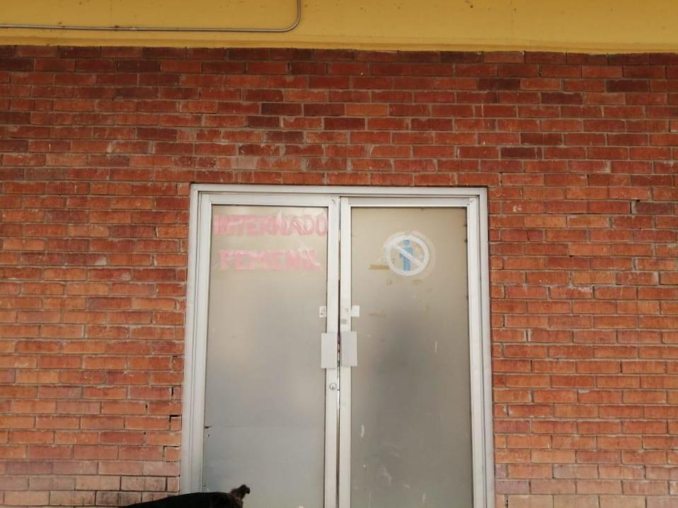 La estudiantes mencionaron que las autoridades de la universidad  solo les dijeron que si no lo habían soñado. (Especial)