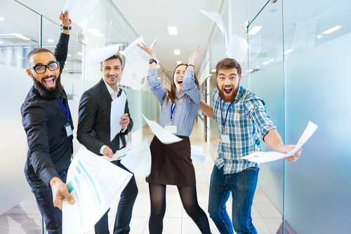 Estudio revela que las jornadas laborales deben ser de cuatro días a la semana (Shutterstock)