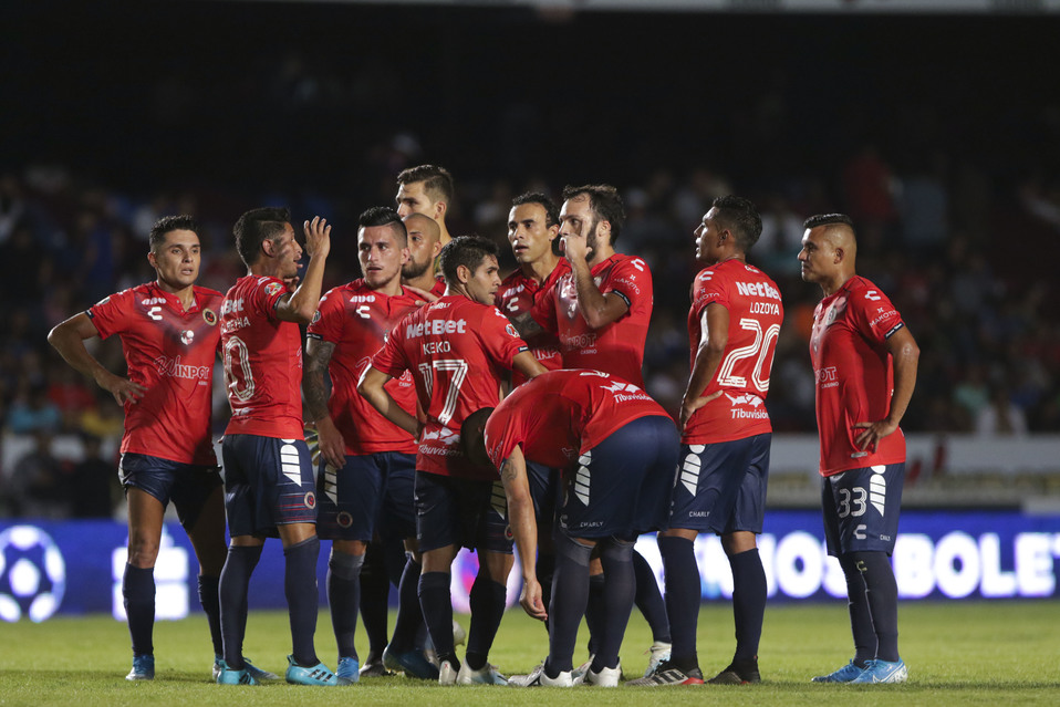 Jugadores del Veracruz durante un partido del Apertura 2019 de la Liga MX (Imago7)