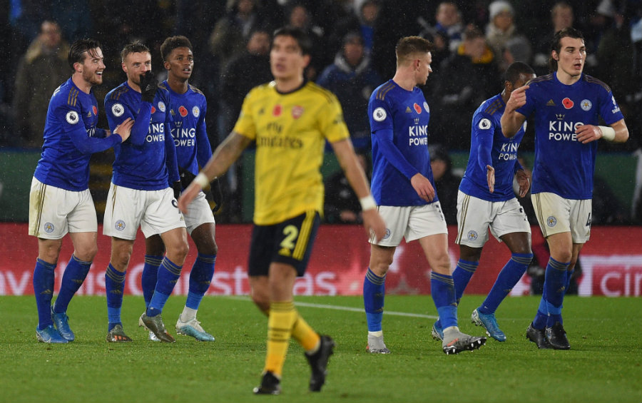Arsenal cayó ante el Leicester City (AFP)