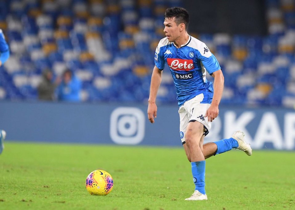 Hirving Lozano fue titular con el Napoli ante el Génova (Twitter @sscnapoli)