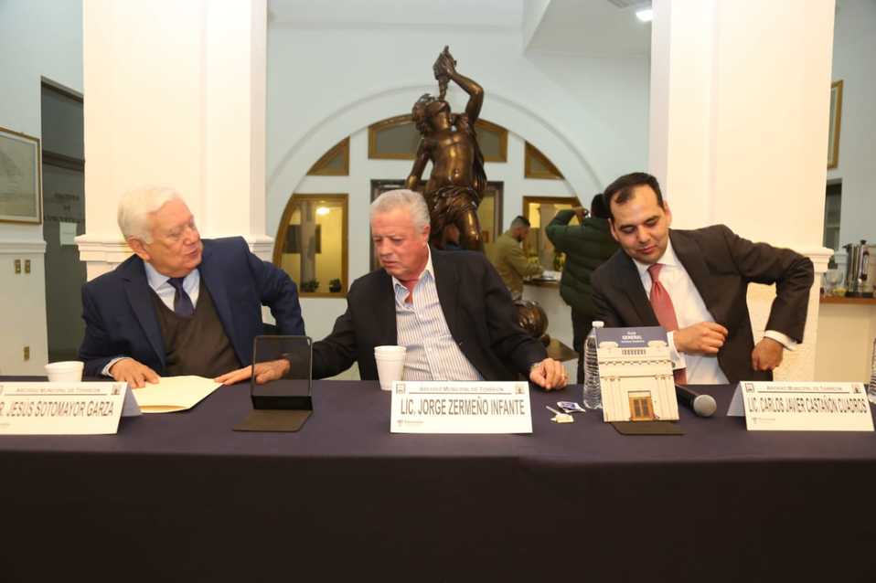 Se trata de en un libro que marca una pauta para conocer a fondo este sitio. (Martín Piña Reta)