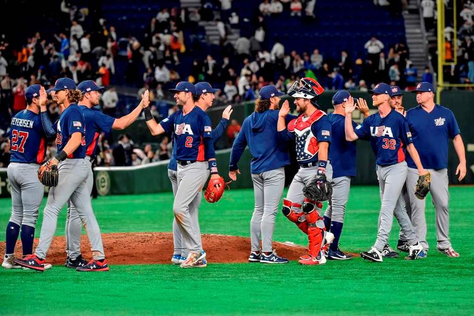 Estados Unidos derrota 4-3 a Japón en el torneo Premier 12 (AFP)