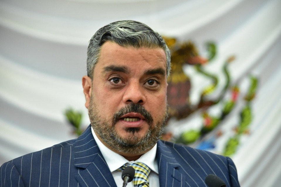 El diputado Alejandro Gloria González dijo que exhortó a la Fiscalía General del Estado para que se investiguen los daños provocados. (Juan José Garcí