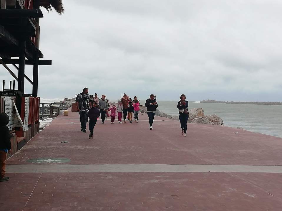Visitantes a playa Miramar (Foto/Denis Sánchez)