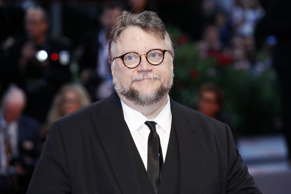 Guillermo del Toro reclama a Cerveza Victoria por usar su imagen (Shutterstock).