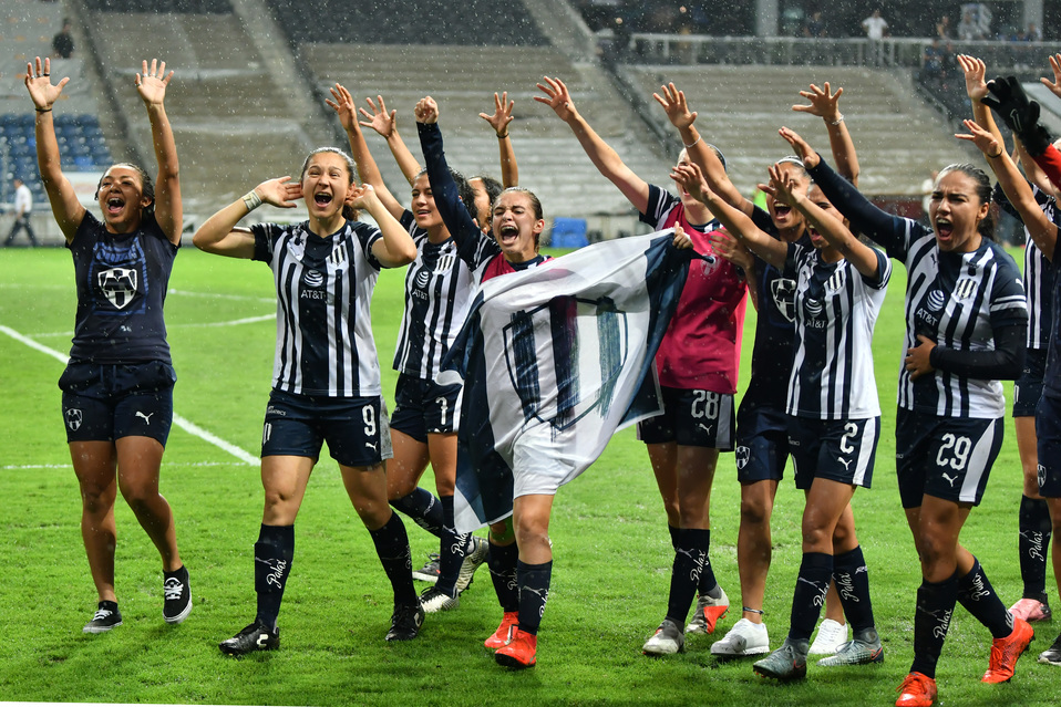 Jugadoras de Monterrey Femenil en festejo (Imago7)