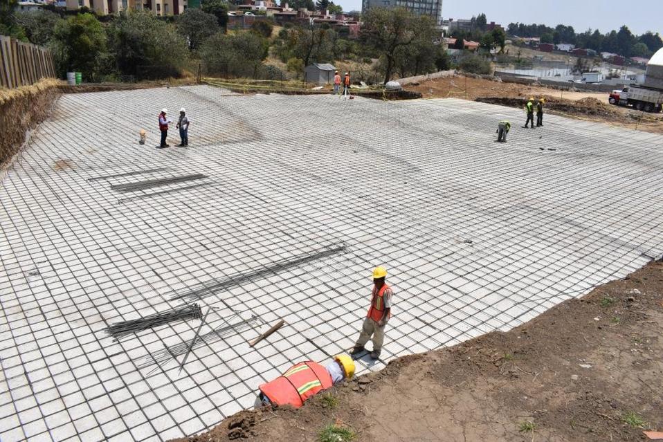 Obras de cimentación del Hospital General de Cuajimalpa en 2017 (Cuartoscuro / Archivo)