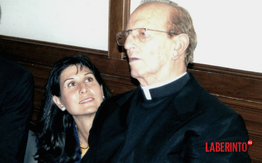 Elena Sada con Marcial Maciel en el otoño de 1991 en Rhode Island. (Archivo Elena Sada)