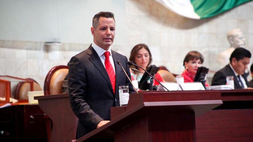 El gobernador Alejandro Murat presentó el tercer informe de gobierno de Oaxaca. (Cortesía)