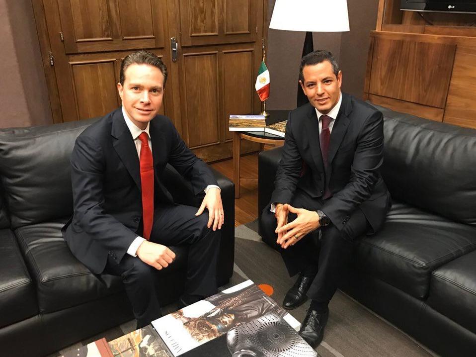 El senador resaltó la coordinación de trabajo que existe entre el Gobierno de Oaxaca y el Federal. (Especial)