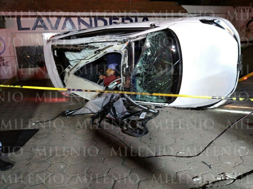La víctima, circulaba en una Hyundai Tucson blanca, cerca de las 03:20 horas de este viernes. (Especial)