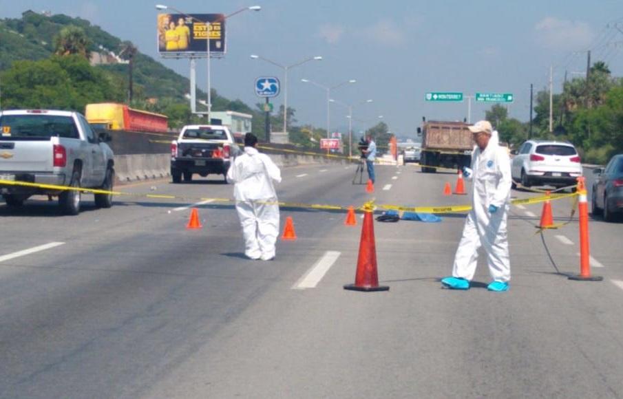 Las víctimas fueron trasladados al hospital de Provileón, donde minutos más tarde murieron tras los impactos. (Foto: Especial)