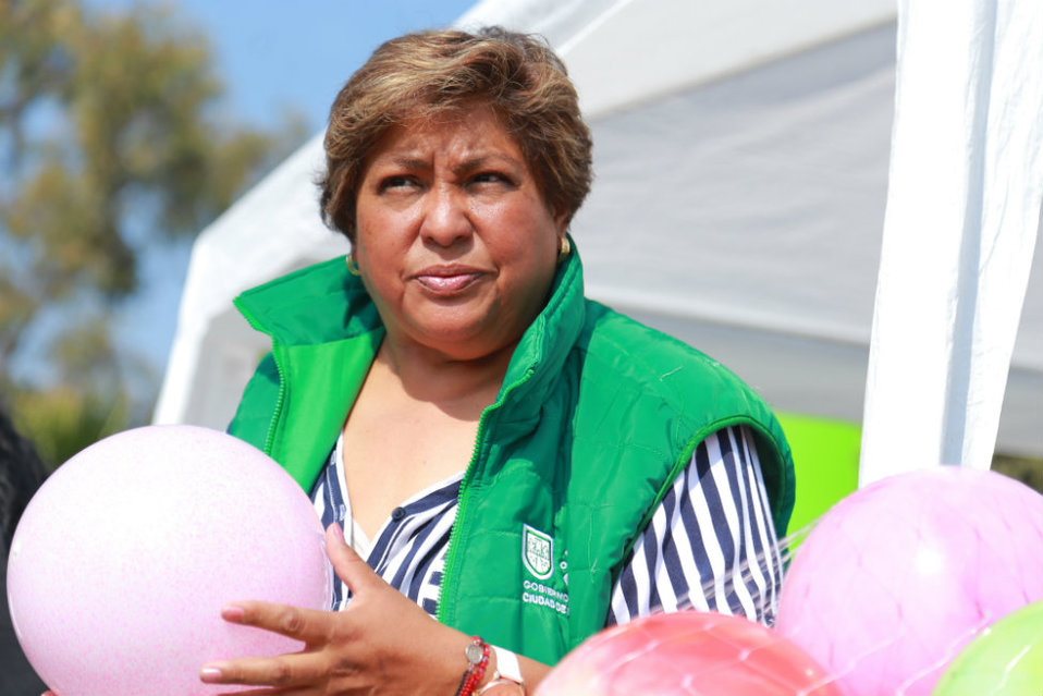 María Antonieta Mejía (Iván López)