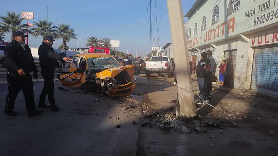 Se informó que la camioneta pertenece a la Fiscalía General de Coahuila.