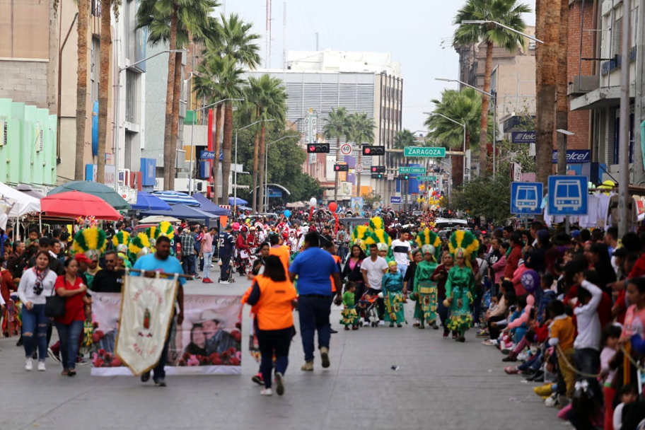 Participaron alrededor de 170 grupos de danzantes. (Mauricio Román)