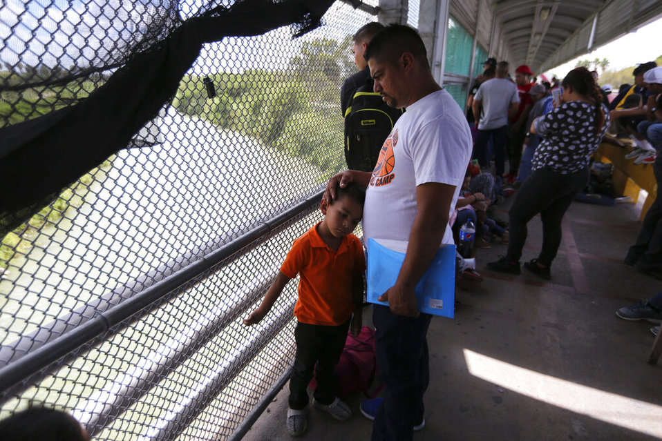 Cerca de un millón de migrantes han sido detenidos por elementos de la Patrulla Fronteriza de Estados Unidos en la frontera con México. (AP / Archivo)