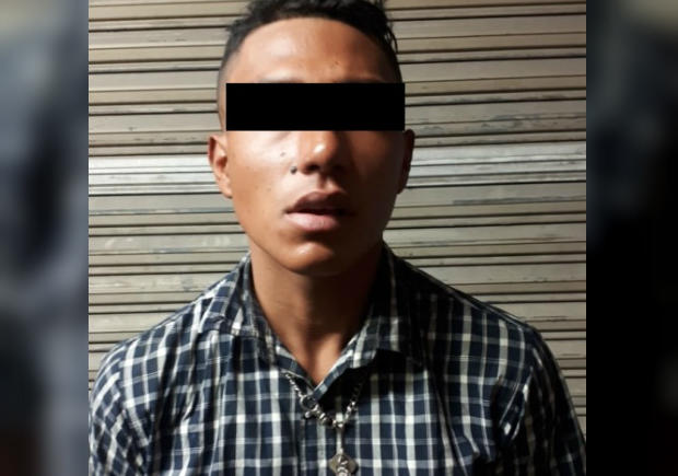 Mario, de 21 años de edad, intentó huir por los techos de las casas aledañas. (Foto: Especial)
