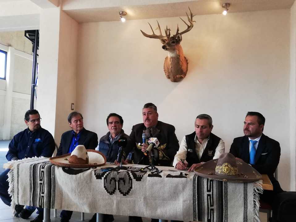 Presentación Feria de Epazoyucan. (Elizabeth Hernández)