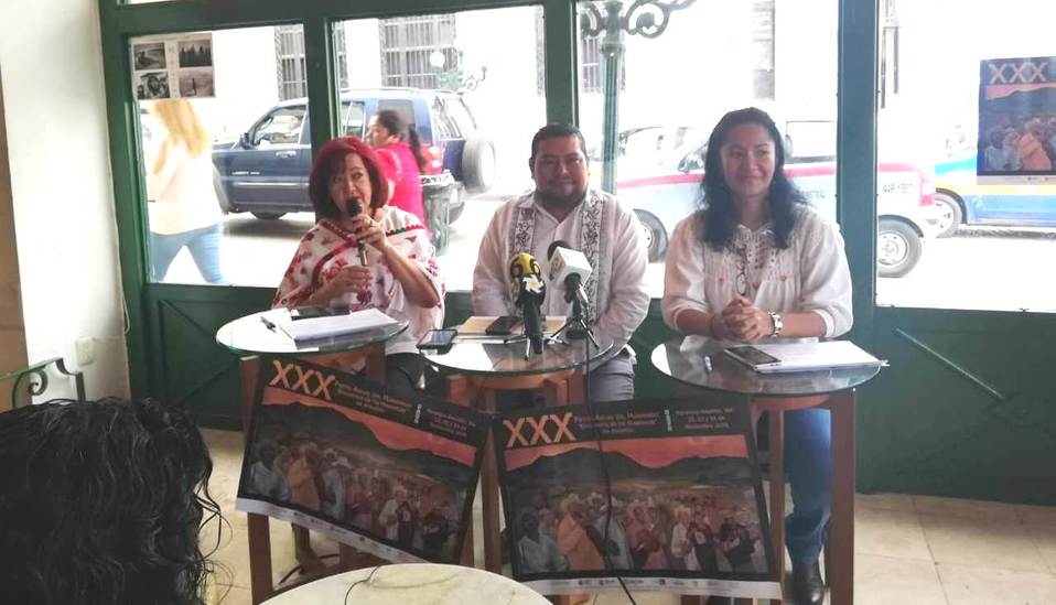 Promocionan el Festival del Huapango.