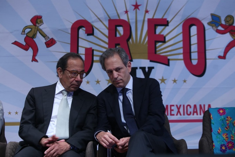Carlos Salazar, presidente de CCE y José Antonio del Valle, presidente del CMN, participan en el foro Creo.Mx Foto: Juan Carlos Bautista