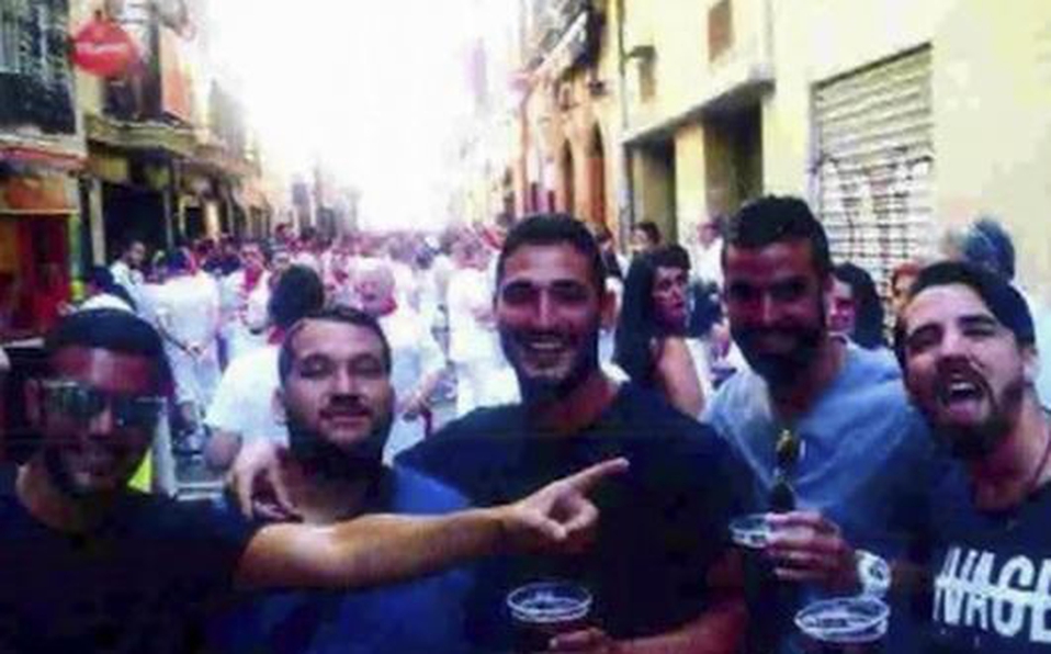Cuatro de los cinco hombres son juzgados en un tribunal de Andalucía en un segundo juicio por acusaciones de abuso sexual en otro caso. (Archivo)