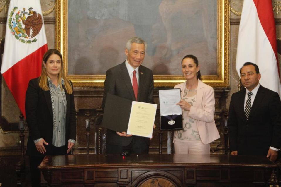 El primer ministro de Singapur,  Lee Hsien Loong, fue nombrado como huésped distinguido. (Especial)