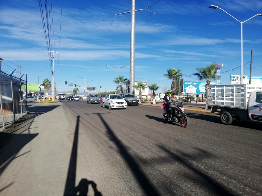 Motociclistas en Gómez Palacio. (Onésimo Zúñiga)