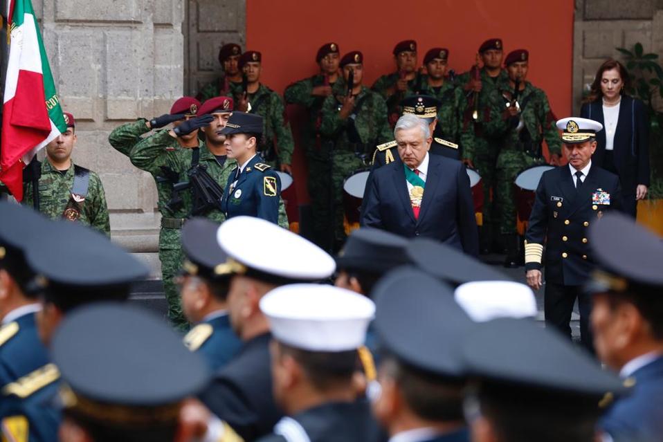 El Presidente Andrés Manuel López Obrador en entrega de reconocimientos a Fuerzas Armadas. (Nely Salas)
