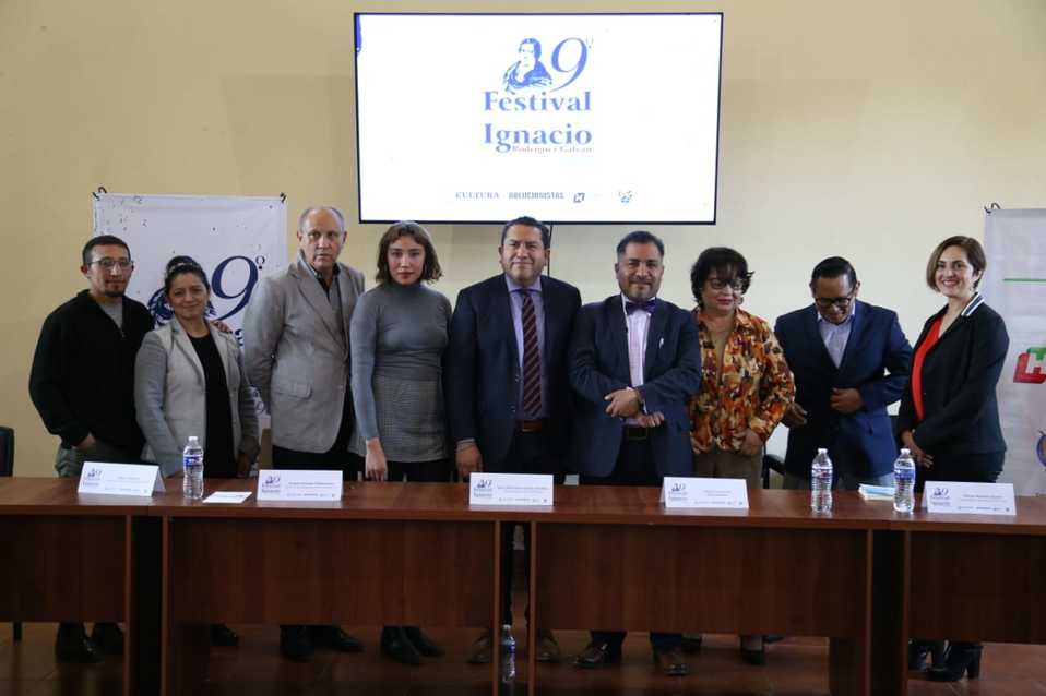 Presntación Festival Internacional de Poesía Ignacio Rodríguez Galván. (Jorge Sánchez)