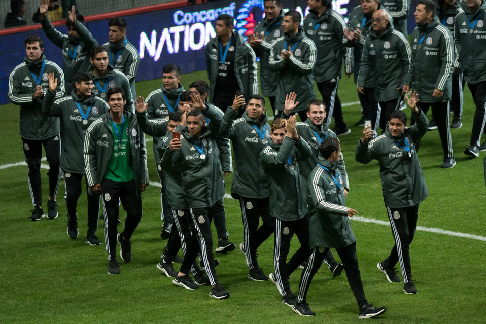Tri Sub 17 es homenajeado en el partido México vs Bermudas en el Estadio Nemesio Diez (Imago7)