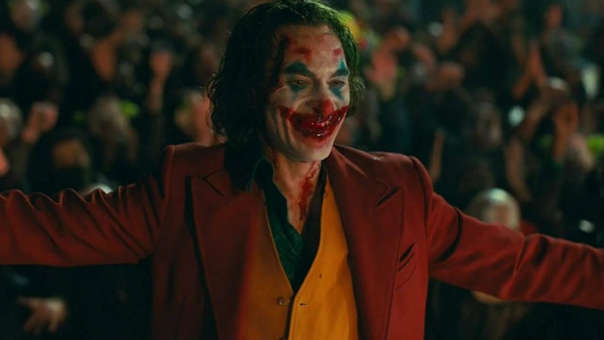 Warner Bros quiere a Todd Phillips y Joaquin Phoenix para una secuela de Joker. (Especial)