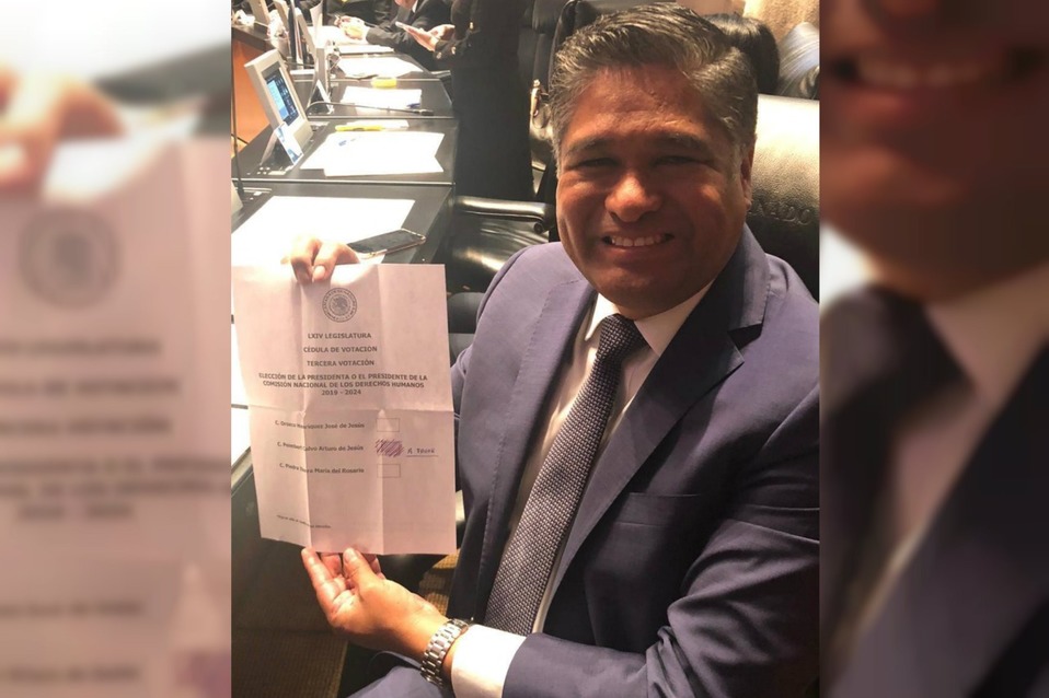 El senador del PAN, Víctor Fuentes Solís. (Foto: Especial)