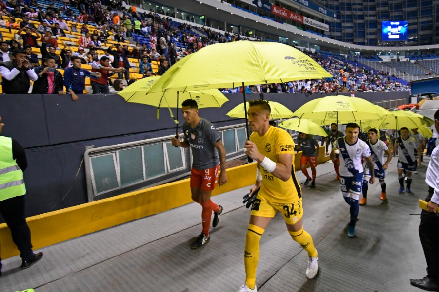 Puebla y Necaxa inician apoyo a la campaña (Imago 7)