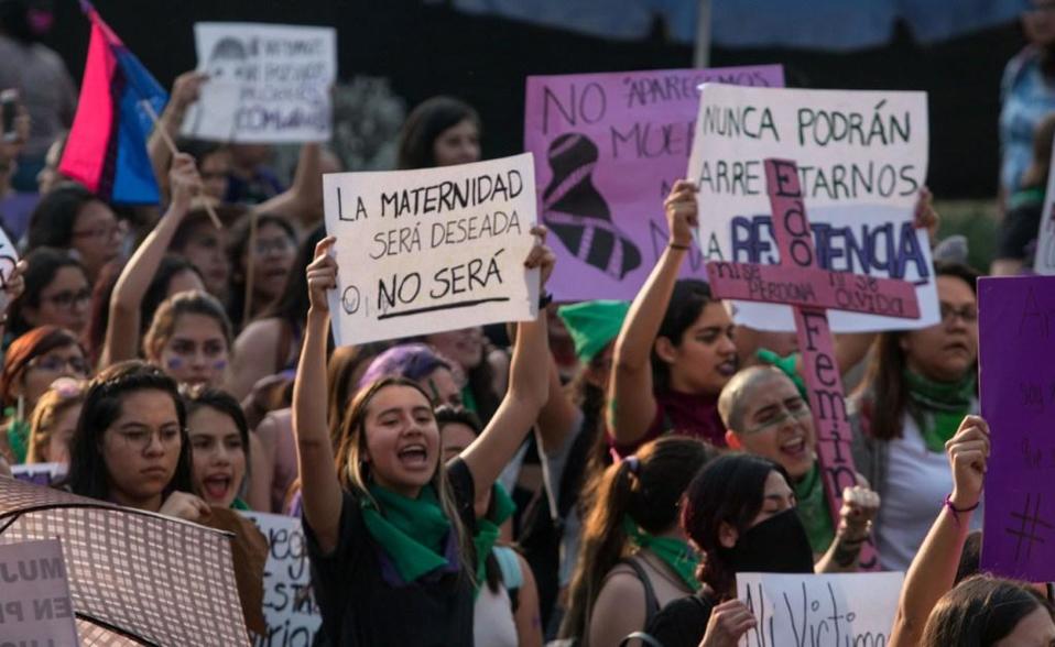 Marcha de mujeres para exigir alto a la violencia de género. (Archivo Cuartoscuro)