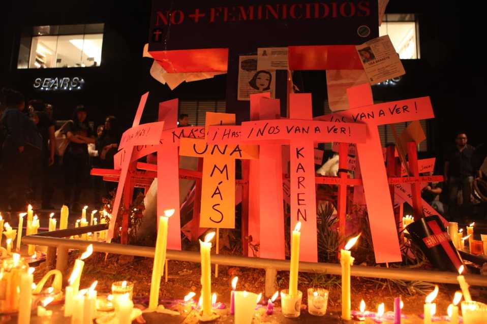 La marcha feminista es para pedir fin a la violencia machista y los feminicidios en el país. (Avelina Martínez)