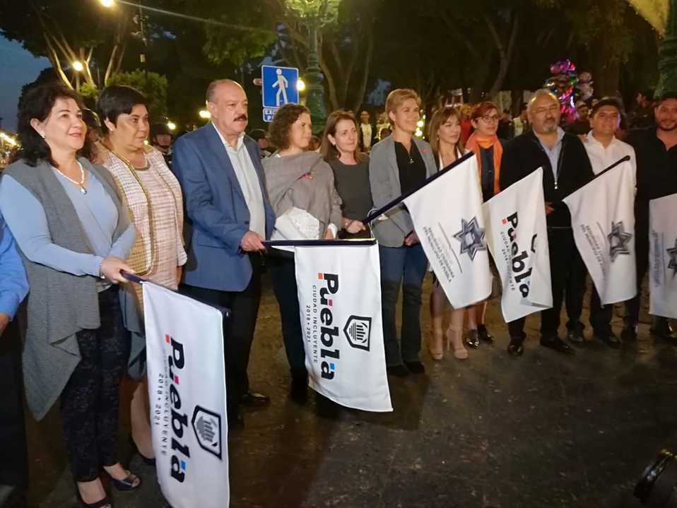 En el operativo “Blindaje Centro Histórico 488”, participarán 100 elementos y 30 patrullas. (Angélica Tenahua)