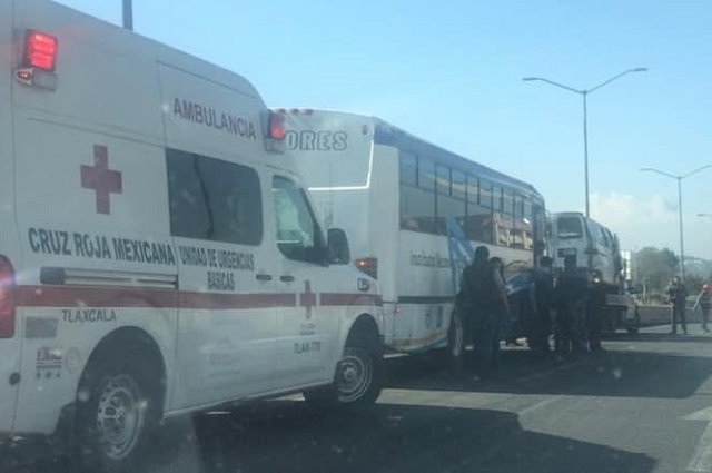 El reporte indica que ocho estudiantes sufrieron fueron llevados a las clínicas 2 y 8 del Instituto Mexicano del Seguro Social (IMSS) del estado de Tl